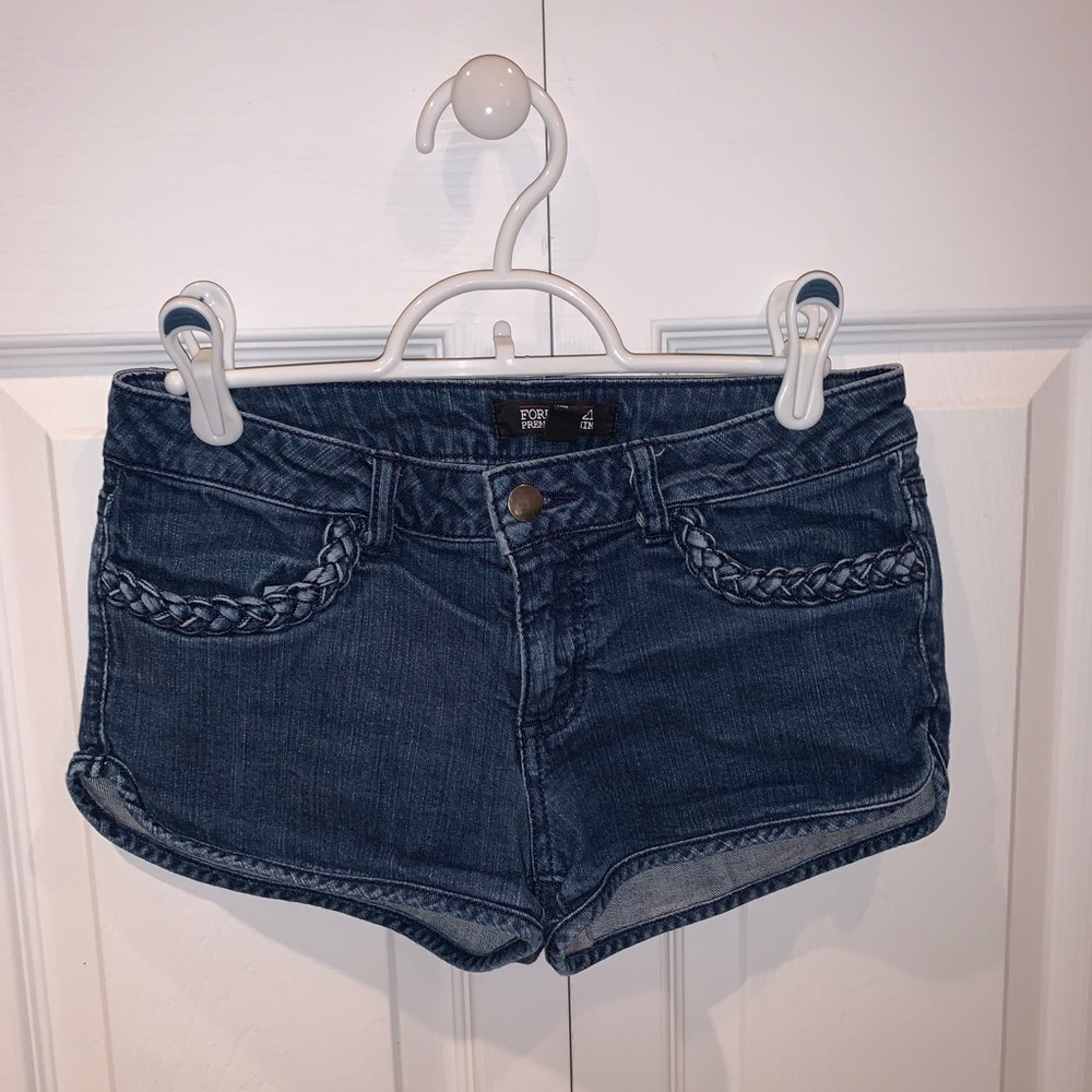 Braided pocket jean shorts